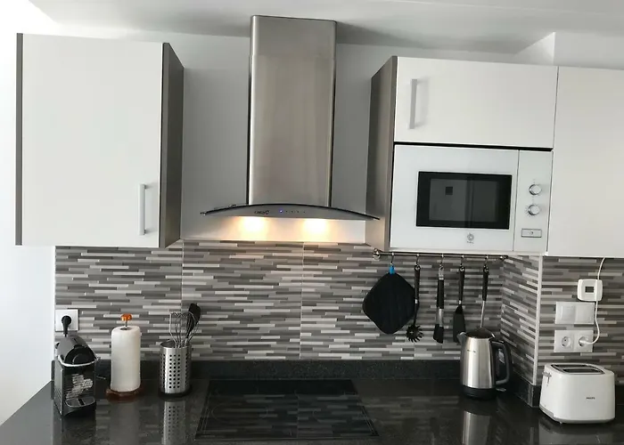 Boutique Luxury Seaview Apartment *